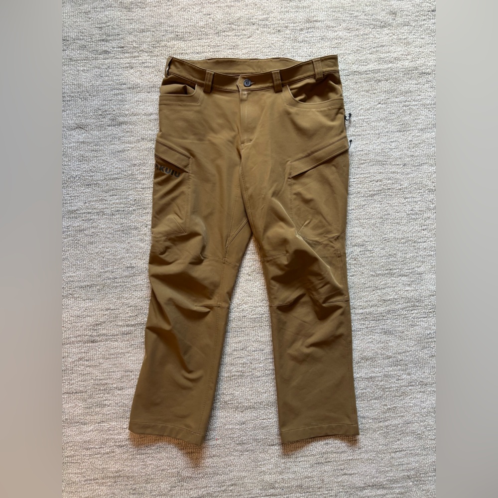 Kuiu attack pant (buckskin tan, 36 SHORT)